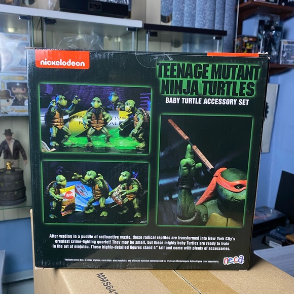 Teenage Mutant Ninja Turtles Movie Baby Turtles 1:4 Scale Action Figure 4-Pack - Picture 2 of 3